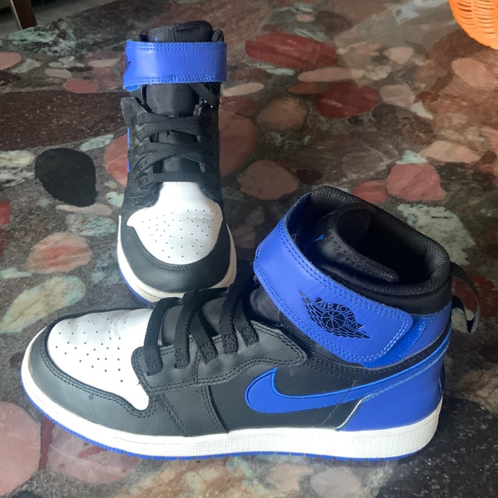 Nike kids size 6.5 Air Jordan Black, Whit and Royal Blue.